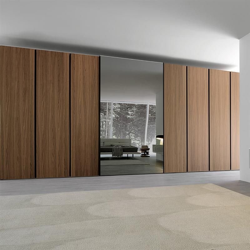 ARMARIOS-CLOSETS-ROPERO A MEDIDA EMPOTRADOS-FRENTES CON PUERTAS DE DISEÑO ABATIBLES y CORREDERA CON ESPEJO-ACABADOS EN MADERA Y LACA(todos los espacios)DecoArmarios.es